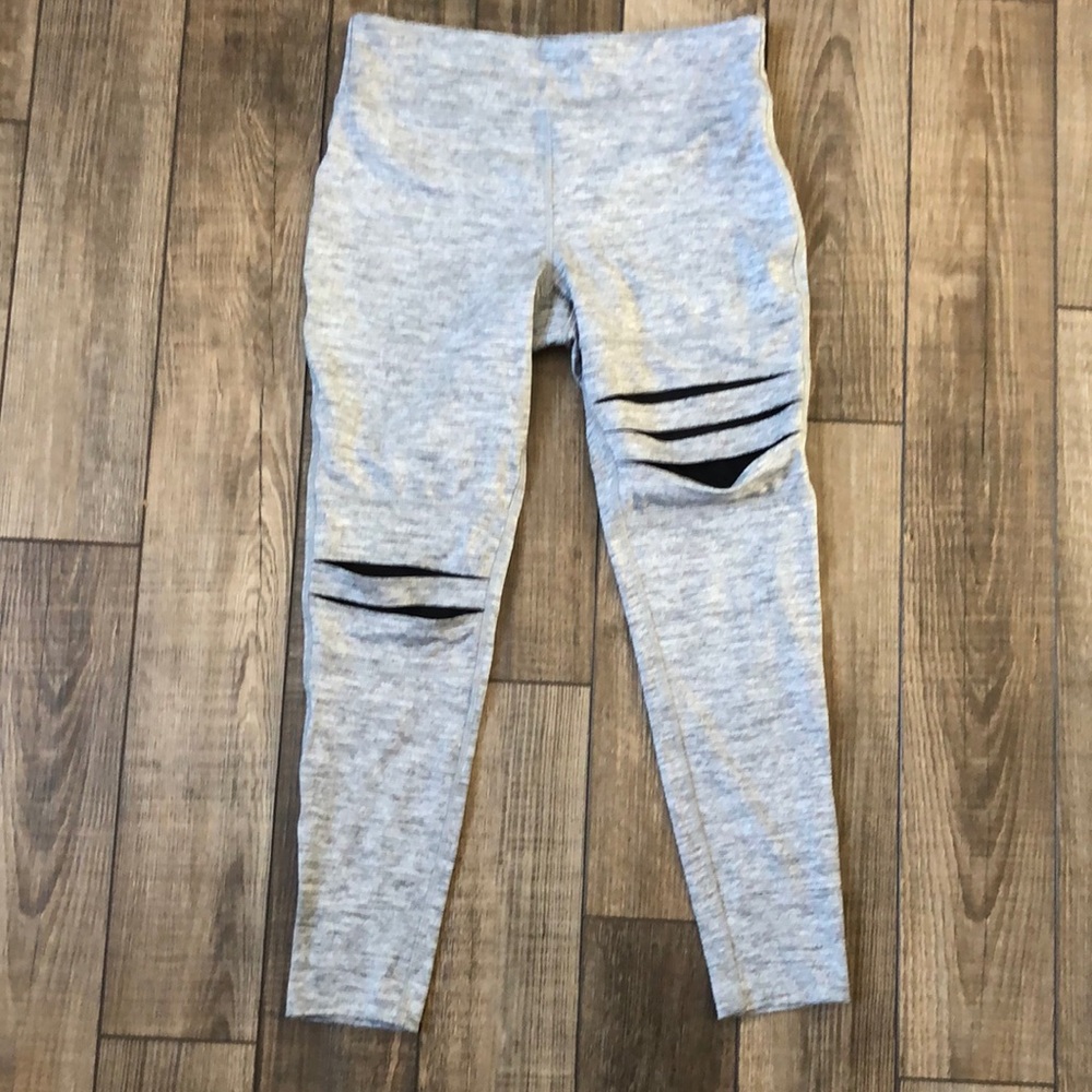 Forever21 Cloud Chaser L gray ripped workout capri pant